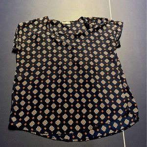 Floral navy design shirt